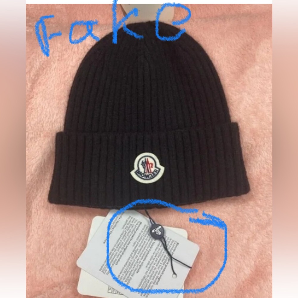 Moncler Tags - Picture 16 of 16